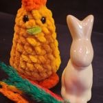 Kurka szydełkowa handmade maskotka dekoracja wielkanocna 12 cm - Mała kurka musztardowa