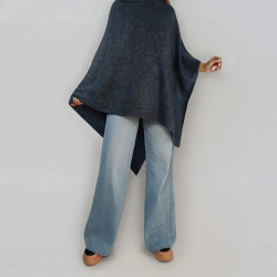 Klasyczne ponczo, elegancka narzutka na prezent