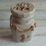Kuchenny pojemnik z różami i koronką - Kuchenny pojemnik HANDMADE