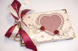 Album ślubny bordo - beż z serduszkami 10 x 15 cm