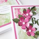 Kartka URODZINOWA z różowymi kwiatami #1 - Różowo-zielona kartka urodzinowa w pudełku