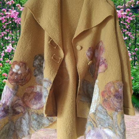 Kurtka damska wełniana wiosenna 