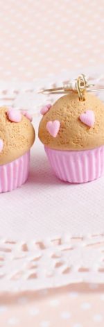 Różowe muffinki kolczyki z modeliny