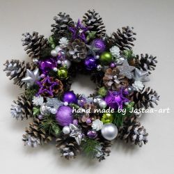 Świąteczny wianek, stroik - Fiolet, zieleń biel 31cm