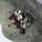 Bukiecik granatów - srebrne kwiatuszki