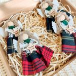 Komplet aniołków z sukienkami w kratkę - Aniołki w pudełku