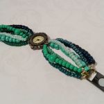bransoletka zielona z zegarkiem - bransoleta z zegarkiem