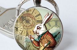 Brelok Alice in Wonderland White Rabbit