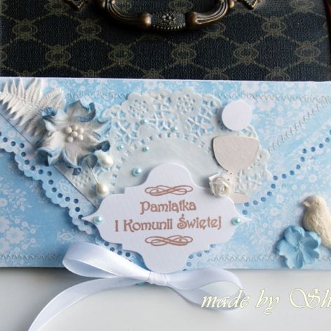 Pamiątka I Komunii św. - błękitny ogród
