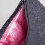 Kosmetyczka MAXI z grafitowego flauszu - 