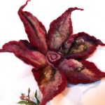 Bordo Fiolety - Duży kwiat - Broszka - Z filcu - 