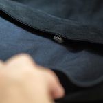 Czarna duża torba na laptopa w kwiaty - 