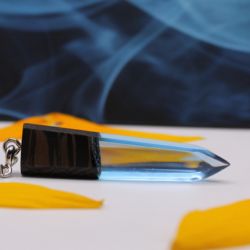 Blue Fang, drewno i żywica epoksydowa