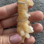 Kalcyt, srebrny wisior z kalcytem pomarańcz - 