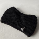 Opaska ręcznie robiona na drutach, czarna. - 