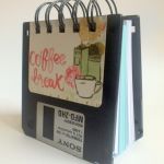 Notes - dyskietka floppy disk - zdjęcie z boku
