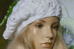 Beret w kolorze białym REZERWACJA Beret w kolorze białym REZERWACJA