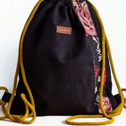 Czarny workoplecak basic kwiaty