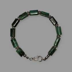 Bransoletka z surowych szmaragdów