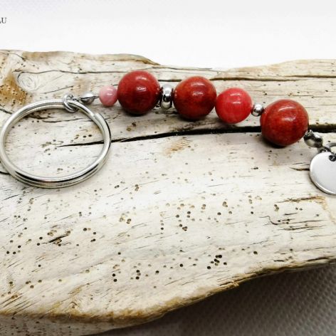 Breloczek z kamieni naturalnych - czerwony