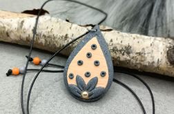 "NOEMI” wisiorek z glinki polimerowej