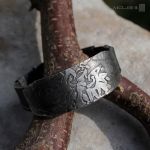 Niepodległy II - motyw orła