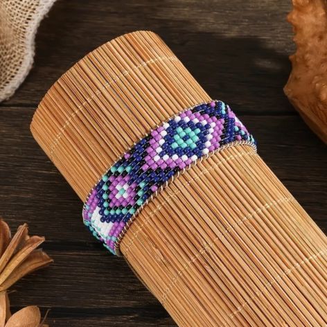 Bransoletka BOHO pleciona z koralików violet