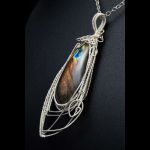 Labradoryt, wisior z labradorytem srebro - Sterling Silver pendant with purple blue Labradorite cabochon, gift for her, gift for mom, wire wrapped artisan jewellery for woman