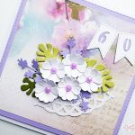 Kartka URODZINOWA - białe kwiatuszki - Kartka na urodziny z białymi kwiatuszkami