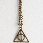 Naszyjnik z wisiorkiem - Insygnia śmierci - Harry Potter - Wielkość łańcuszka 54 cm Idealny na prezent