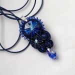 Naszyjnik-wisior Granatowy - 