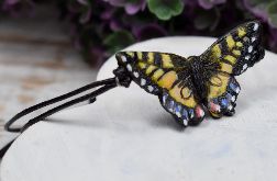 Sznurkowa bransoletka z motylkiem