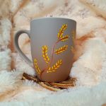 Biały jeleń ręcznie malowany kubek 300 ml. - 