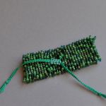 Bransoletka na krośnie z frędzlami zielona - zielona bransoletka