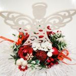 Stroik dekoracja Boże Narodzenie Anioł w czerwieni - Ozdoba świątecznego stołu