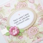 Kartka Z ŻYCZENIEM beżowo-różowa - Beżowo-różowa kartka w ozdobionej kopercie