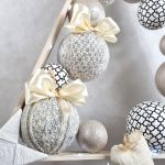Delikatna drewniana choinka LED - 