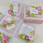 W dniu Ślubu - exploding box w różu bieli i srebrze. - detale - miejsce na wsunięcie pieniędzy