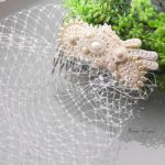 GRZEBYK ŚLUBNY SUTASZ Z WOALKĄ - 