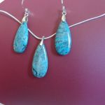 Meksykański niebieski agat szalony i srebro, wisiorek, kolczyki łańcuszek - 