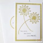 Kartka ŚLUBNA biało-złocista - Biało-złocista kartka na ślub w ozdobionej kopercie