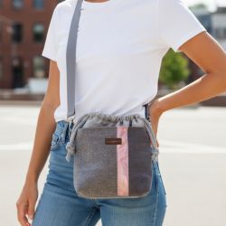 Szara patchworkowa listonoszka z kominem