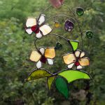 Dekor ze storczykami IV - wiszący dekor szklany