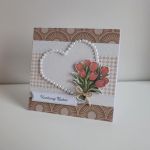 Kartka na Dzień Babci z sercem tulipany - Kartka na Dzień Babci z sercem tulipany