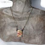 Co dobrego tu dają? - kot na szyję