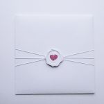 Kartka komunijna minimalistyczna róż handmade - Pamiatka Komunii w ozdobionej kopercie