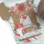 Kartka świąteczna ze skrzatem i kominkiem - Jasnokremowe wnętrze kartki i tył bileciku
