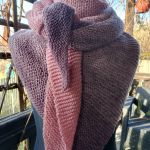 Duża chusta na drutach cieniowane róże i szarośći - duża chusta moher