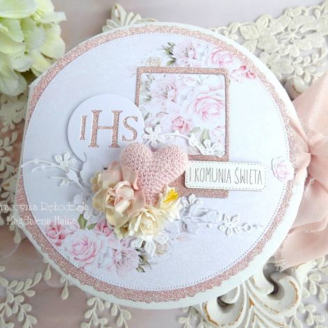 Komunijny album w pudełku 617