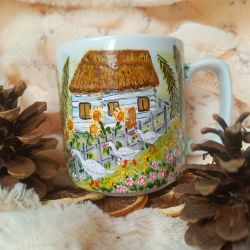 Ręcznie malowany wiejski kubek z gąskami